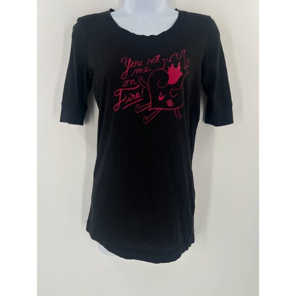 Marc by Marc Jacobs Women Size XS Black Pink Y2K You Set Me on Fire Top - Picture 1 of 9
